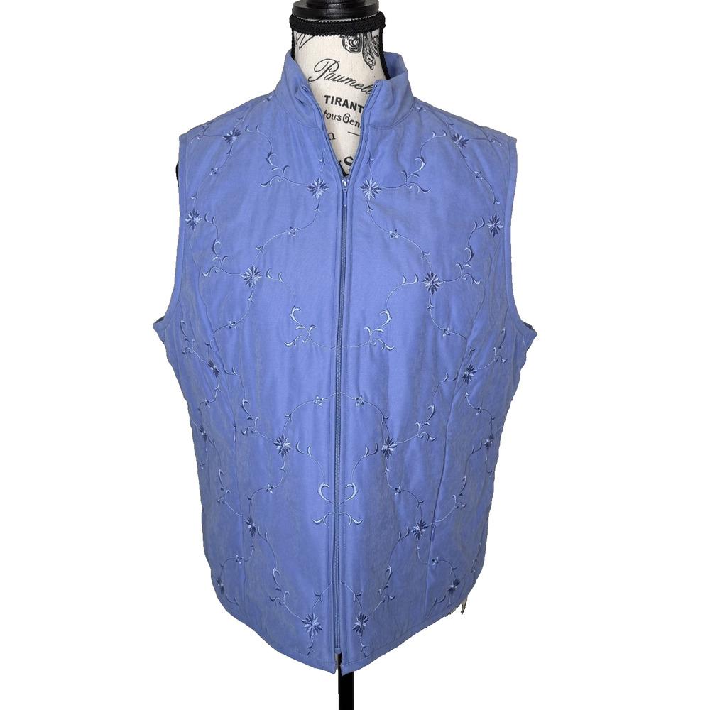 Talbots Women’s Vest Petite Medium Periwinkle Blue With Machine Embroidery